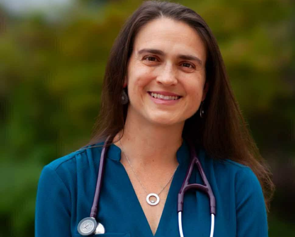 Headshot of Katie Allen, FNP-C, at Leading Edge Clinic