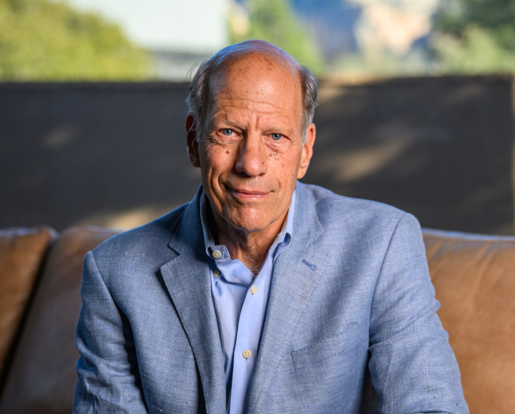 Dr. Robert Apter Dr. Robert Apter headshot